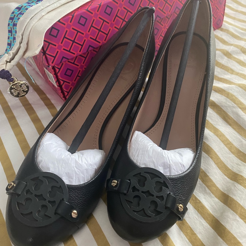 Tory Burch Mini Miller 65MM Wedge size 8
